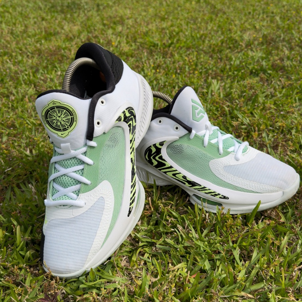 Nike Zoom Freak 4 Greek Coastline Barely Volt DJ6149-100 Men's Sz 9.5